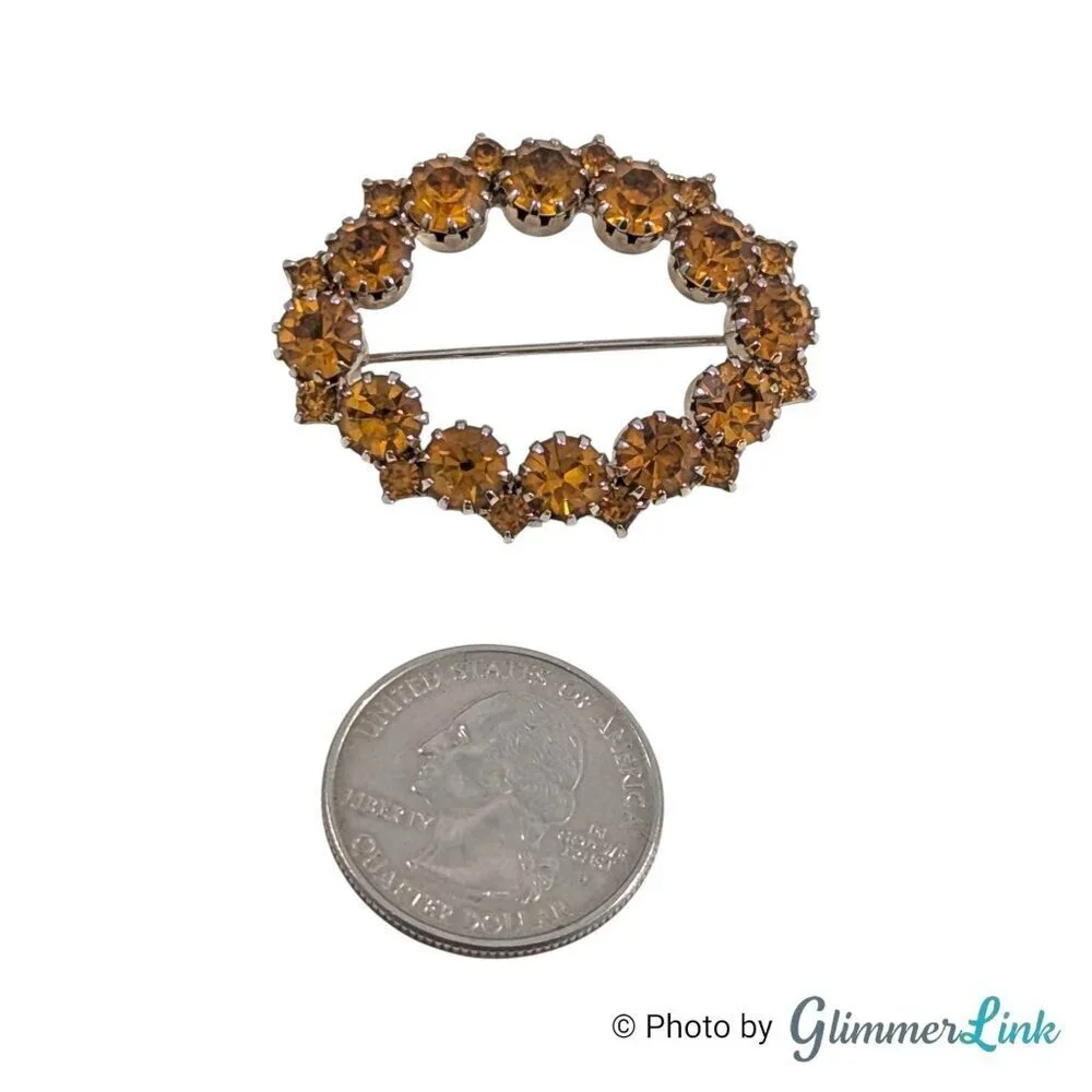Vintage Oval Orange Rhinestones Autumn November Birthday Wreath Gold Tone Brooch
